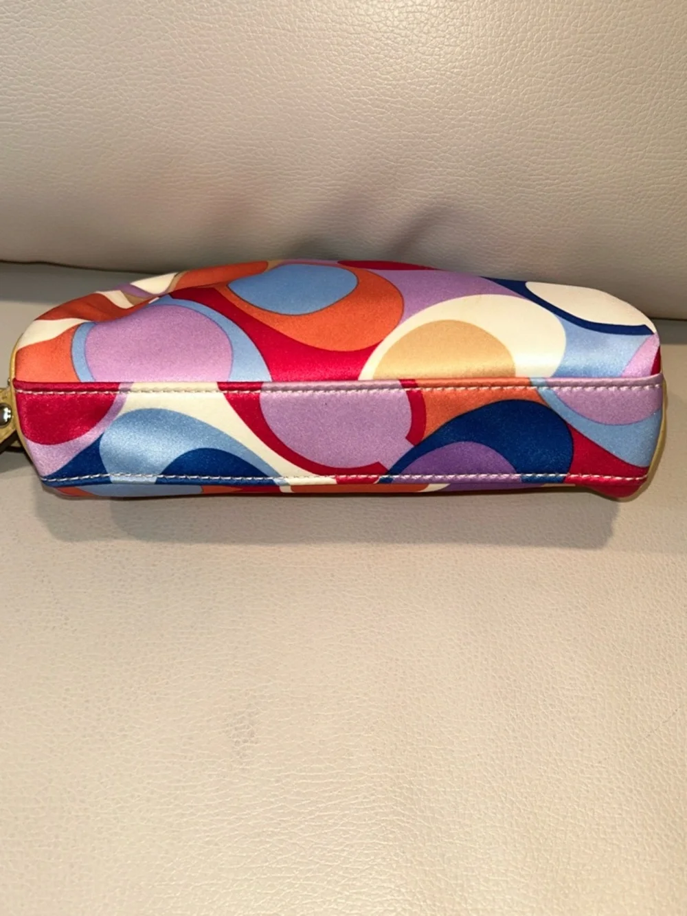 Coach Signature Scarf Print SateenCosmetic Pouch